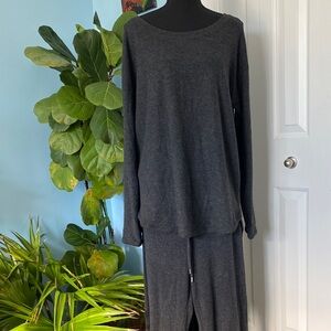 New Worn Once Felina XXL Dark Gray Super Soft Lounge Set